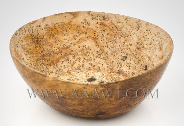 Burl Bowl, Small Thin Walled, China Bowl Form
New England
18th Century, entire view